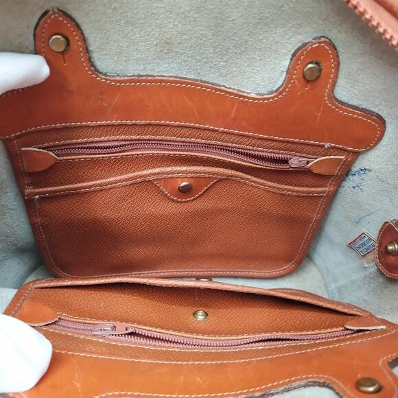 Dooney & Bourke Ivory Pebbled Leather Dommed Double Handle Zipper Satchel Bag - Picture 12 of 16